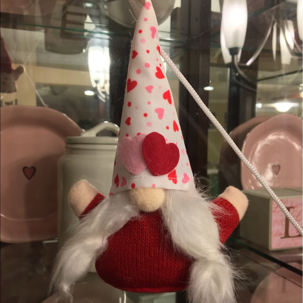 Valentines Day Decoration Gnome Garland 6’ Love NEW Pink & Red Hearts - Picture 13 of 16